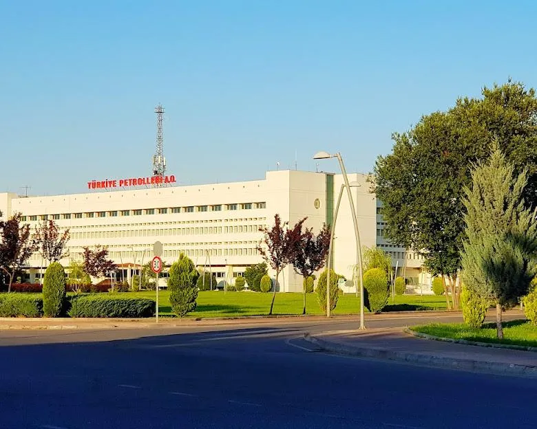 Batman Türkiye Petrolleri Bölge Binası